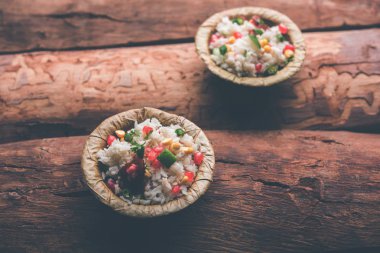 Gopalkala veya Dahi Kala lord Krishna Janmashtami veya Gokulashtami için sunulan bir prasad var. Dövülmüş pirinç, lor/süt, şeker, nar, biber, turşu ve kişniş kullanılarak yapılan