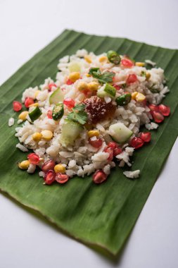 Gopalkala veya Dahi Kala lord Krishna Janmashtami veya Gokulashtami için sunulan bir prasad var. Dövülmüş pirinç, lor/süt, şeker, nar, biber, turşu ve kişniş kullanılarak yapılan