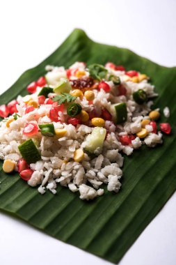 Gopalkala veya Dahi Kala lord Krishna Janmashtami veya Gokulashtami için sunulan bir prasad var. Dövülmüş pirinç, lor/süt, şeker, nar, biber, turşu ve kişniş kullanılarak yapılan