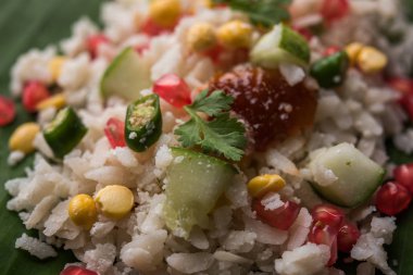 Gopalkala veya Dahi Kala lord Krishna Janmashtami veya Gokulashtami için sunulan bir prasad var. Dövülmüş pirinç, lor/süt, şeker, nar, biber, turşu ve kişniş kullanılarak yapılan