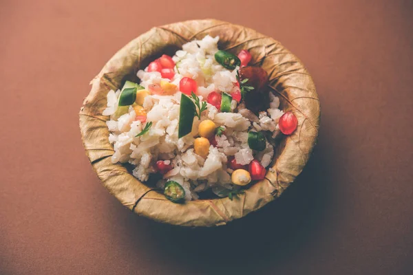 Gopalkala veya Dahi Kala lord Krishna Janmashtami veya Gokulashtami için sunulan bir prasad var. Dövülmüş pirinç, lor/süt, şeker, nar, biber, turşu ve kişniş kullanılarak yapılan