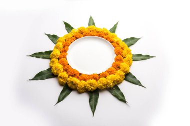 Kadife çiçeği çiçek rangoli Diwali veya Pongal Festivali için