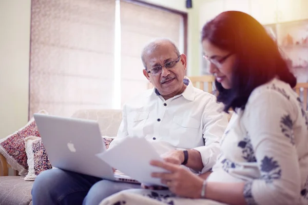 Senior Indian Asian Couple Accounting Doing Home Finance Checking Bills — Stock Photo, Image