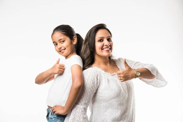 10 Adorable Mother-Daughter Poses You Should Get Clicked On Your Wedding  Day! | Wedding family poses, Mother daughter poses, Indian wedding  photography poses