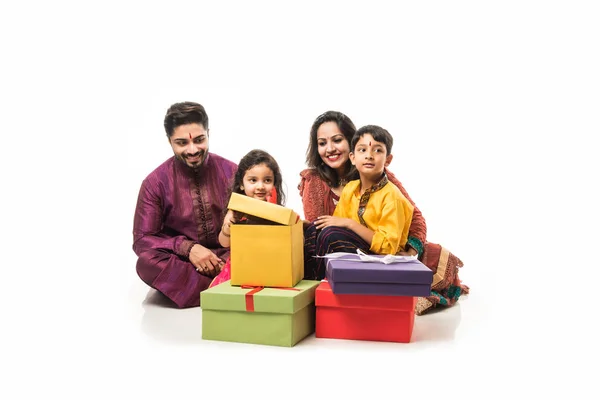 Indian Family Celebrating Diwali Deepavali Traditional Wear While Sitting Isolated — Stock Photo, Image