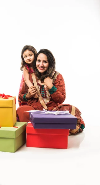 Portrait Happy Indian Mother Hugging Her Daughter Traditional Ethnic Clothes — Stock Photo, Image