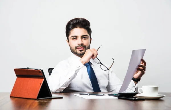 Empty Bowl Indian Man Beard Holding Spoon Chopsticks Wearing Checkered — Stock Photo, Image