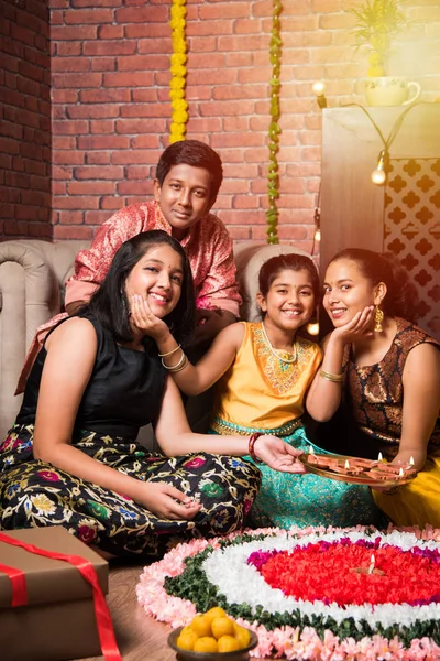 Indian Kids Celebrating Diwali Deepawali Bhai Dooj Rakhi Raksha Bandhan — Stock Photo, Image