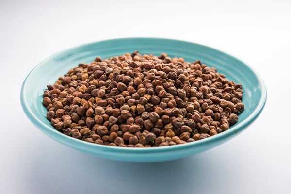 Black Chick Pea Kala Chana Tazón Enfoque Selectivo — Foto de Stock