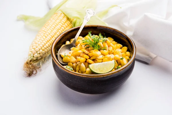 Spicy Masala Sweet Corn Saboroso Lanche Indiano Beira Estrada Que — Fotografia de Stock