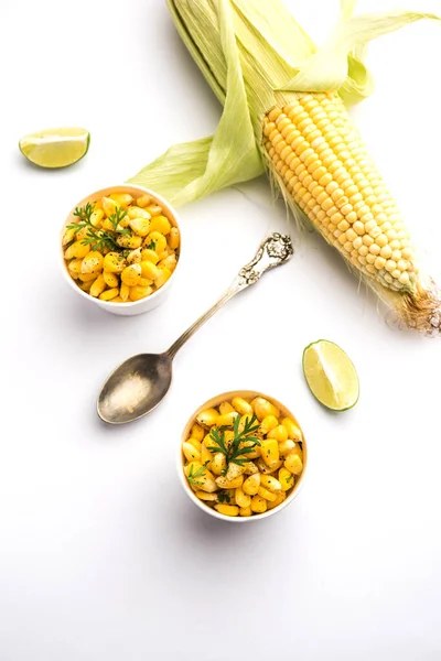 Spicy Masala Sweet Corn Saboroso Lanche Indiano Beira Estrada Que — Fotografia de Stock