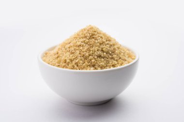 Gehu Dalia ya da Daliya olarak da bilinir. Çatlak ya da Kırık Buğday olarak da bilinir. Bir kâse ya da kaşıkta servis edilir.