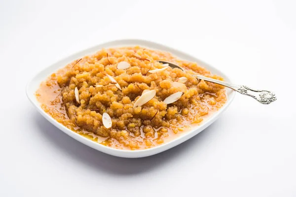 Moong Dal Halwa Ist Ein Klassisches Indisches Süßgericht Das Aus — Stockfoto