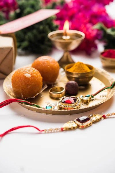 Raksha Bandhan Rakshabandhan Rakhi Haldi Kumkum Rice Sweet Mithai Gift — Stock Photo, Image