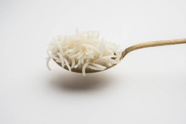 Long Basmati Rice, Hint ana yemeğidir ve bir kase içinde servis edilir. seçici odak