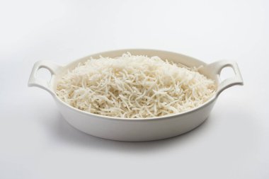 Long Basmati Rice, Hint ana yemeğidir ve bir kase içinde servis edilir. seçici odak