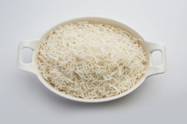 Long Basmati Rice, Hint ana yemeğidir ve bir kase içinde servis edilir. seçici odak