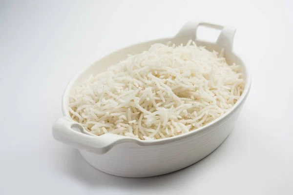 Long Basmati Rice Kokt Form Indisk Hovedrettsmat Servert Bolle Selektivt – stockfoto