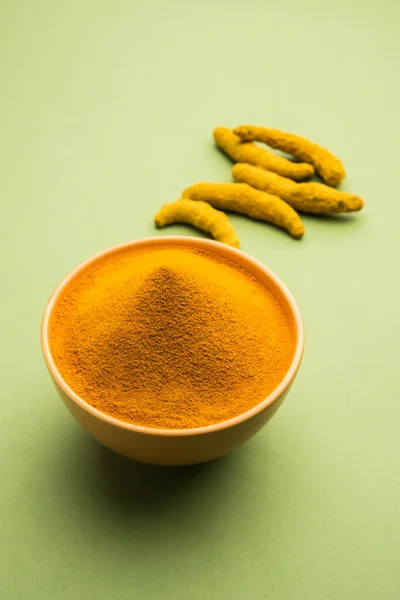 有机干姜黄粉或Haldi粉 又称姜黄粉 选择性焦粉 — 图库照片