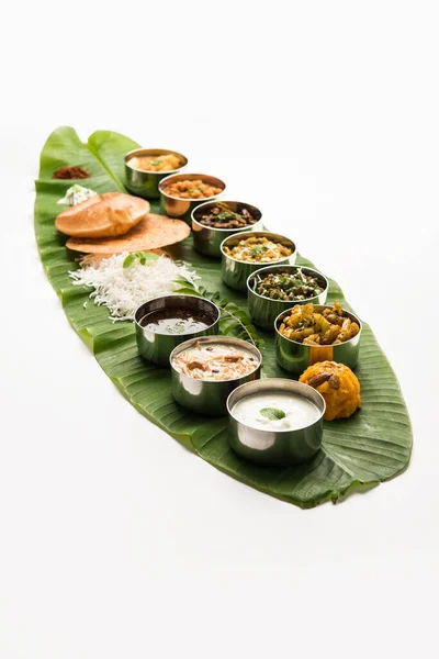 Traditional South Indian Meal Food Served Big Banana Leaf Food — Stock Photo, Image