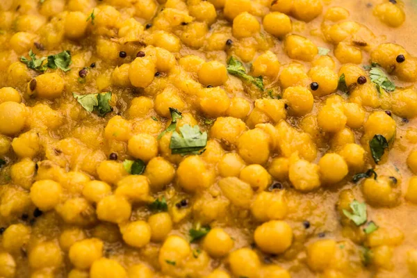 Ragda Curry Indio Hecho Con Guisantes Blancos Secos Servidos Tazón —  Fotos de Stock