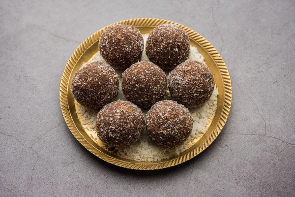 Schokolade Kokosnuss Laddu Oder Laddoo Ist Eine Abwandlung Eines Traditionellen — Stockfoto