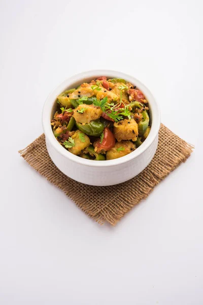 Aloo Capsicum Sabzi Potato Bell Pepper Sabji Indian Vegetarian Recipe — Stock Photo, Image