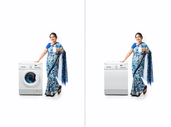 Индийская Азиатская Счастливая Домохозяйка Представляет Посудомоечную Машину Стиральную Машину — стоковое фото