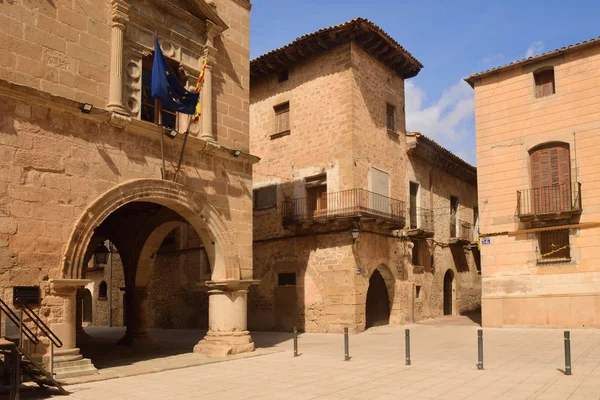 Praça Prefeitura Aldeia Arnes Terra Alta Província Tarragona Catalunha Espanha — Fotografia de Stock