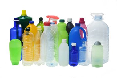 plastico botellas beyaz fondo içinde dizi