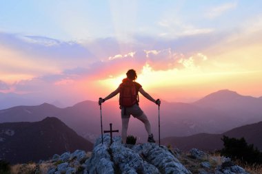 üst ulaştığınız zaman gün batımını izlemek