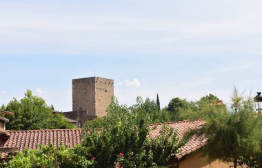 San Martin del Castanar Kulesi; Sierra de Francia doğa rezerv; Salamanca il; Castilla Leon; İspanya