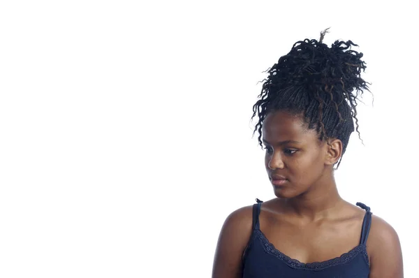 Retrato Uma Menina Adolescente Africano Fundo Branco — Fotografia de Stock