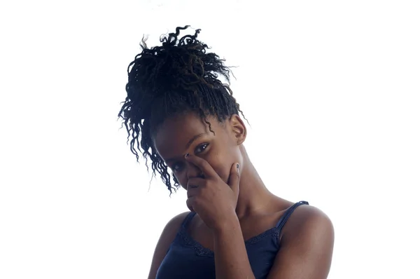 Porträtt Flicka Afrikanska Tonåring Vit Bakgrund — Stockfoto