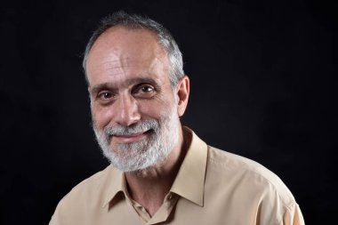 siyah adam portresi bir orta yaşlı