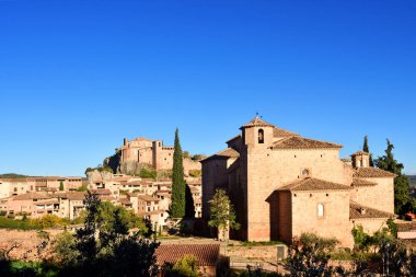 Alquezar, Somontano, görünümünü Huesca Eyaleti, Aragon, İspanya.