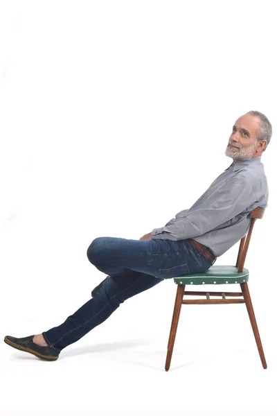 Portrét Středního Věku Ležící Židli — Stock fotografie