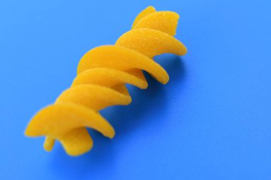 Makarna düdük mavi