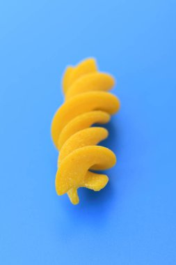 Makarna düdük mavi