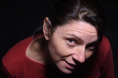 Orta yaşlı kadın portresi Üstten Görünüm