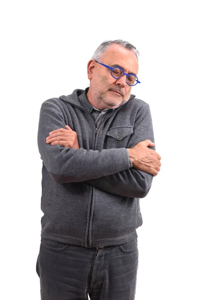 Homem abraçando no fundo branco — Fotografia de Stock