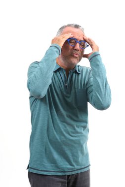 adam baş beyaz zemin üzerine