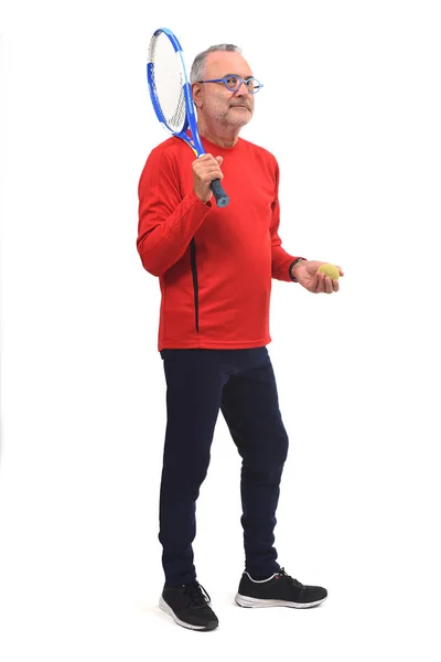 Muž Hraje Tenis Bílém Pozadí — Stock fotografie