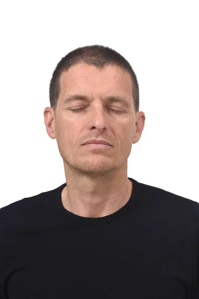Retrato de um homem olhos fechados no fundo branco — Fotografia de Stock