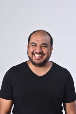 Beyaz Latin Amerikalı adam portre