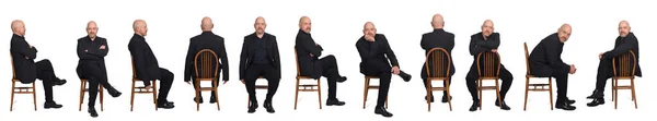 Derselbe Mann Sitzt Mit Einem Stuhl Auf Weißem Hintergrund Vorne — Stockfoto