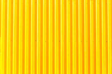 Sarı bir kutu Konteyner çelik şeritli satır doku arkaplanı.