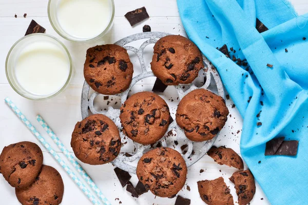 Homemade Chocolate Chip Cookies White Background Milk — Stock Photo, Image