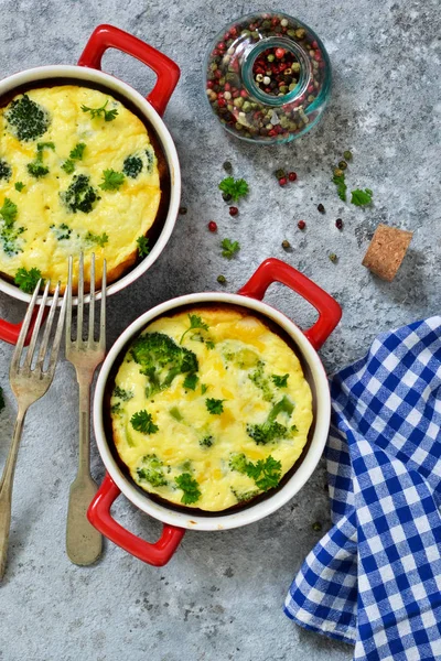 Casseruola Fatta Casa Con Broccoli Formaggio — Foto Stock