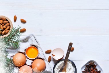 Pişirme için süslemeler ile Noel kartı. Noel arka plan metin için yer ile. Üstten görünüm